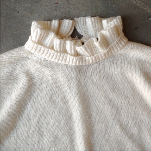 J. Crew White Ivory Ruffle Neck Wool-Blend Sweater medium - Picture 3 of 8